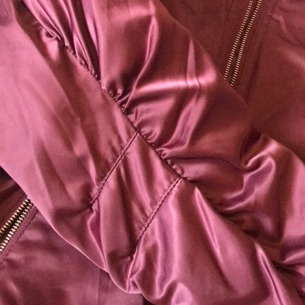 Cute Jacket - Picture 3 of 4